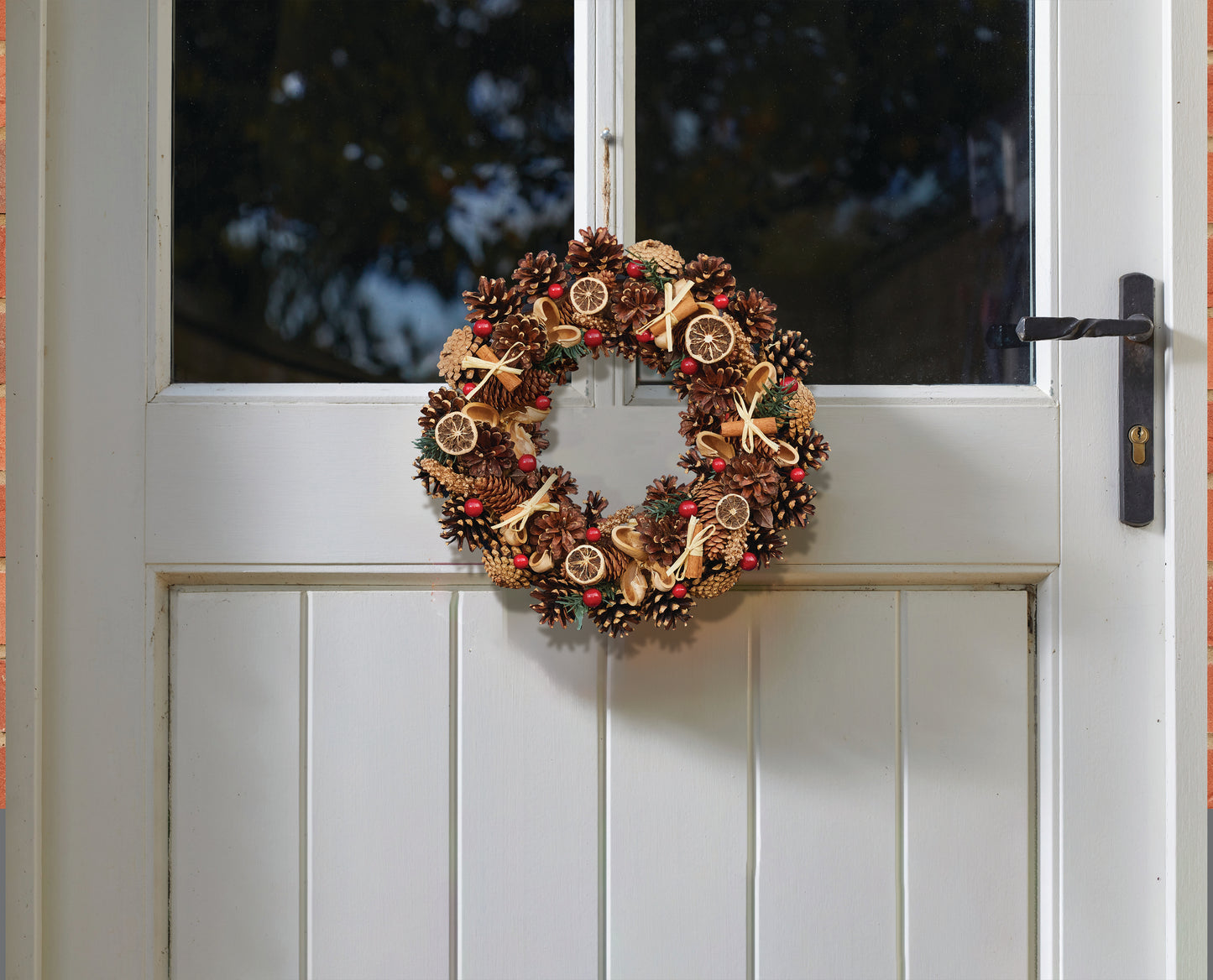 WinterSpice Wreath on a door