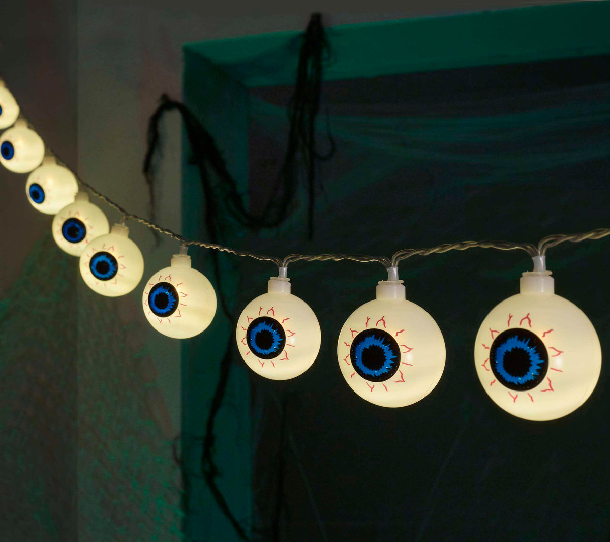 Glowing eyeball string lights
