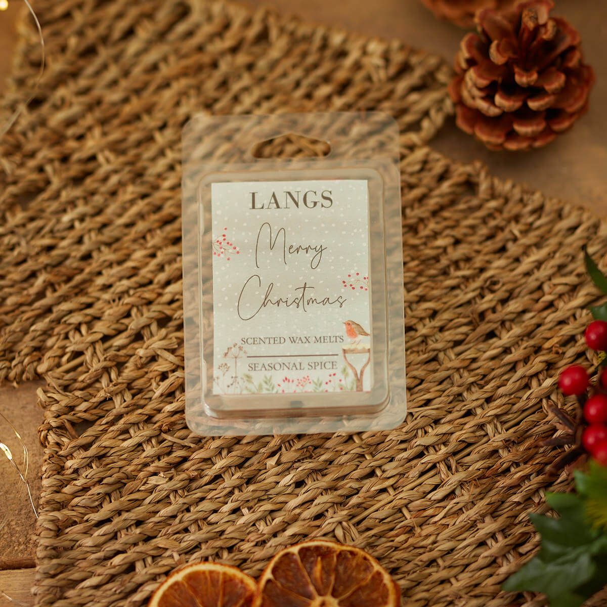 Langs Merry Christmas Scented Wax Melts | Seasonal Spice fragrance in clear clamshell packaging with robin detail | UK home fragrance gift