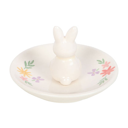 Ceramic ring holder with bunny design on a white background